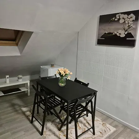 Meuble , 1 Apartment *
